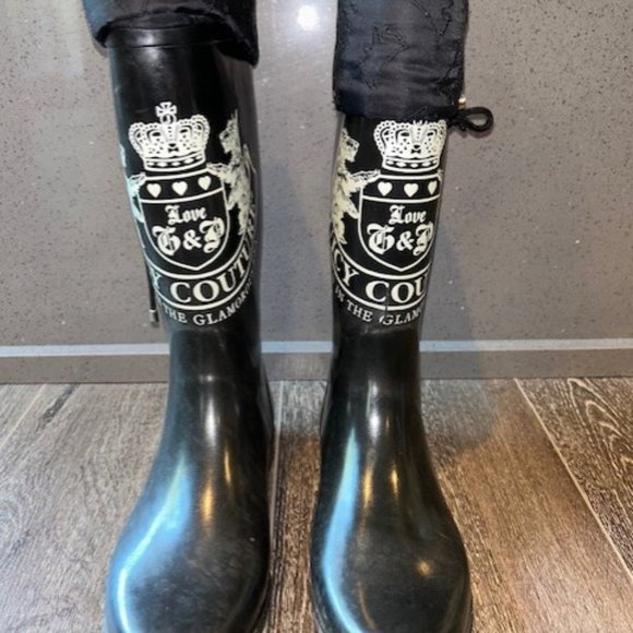 RARE Juicy Couture Signature Logo Black Knee High Rainboots Size 8 - Picture 2 of 7